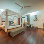 Kamehameha Luxury Villa